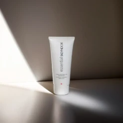 Essential Line. Crema Hidratante Con Aminoácidos - SKEYNDOR -Cosmeticos24h Tienda Essential Line Crema Hidratante con Aminoacidos SKEYNDOR 3772