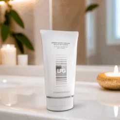 Línea Corporal. Crème Micro - Peeling Éclat Du Corps - LPG -Cosmeticos24h Tienda Linea Corporal Creme Micro Peeling Eclat du Corps LPG 2011